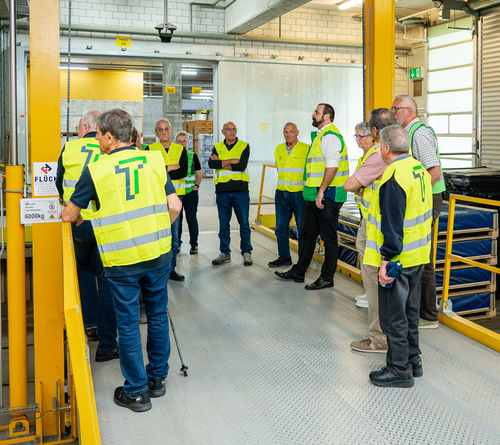 Besuch im Logistics Center Nebikon